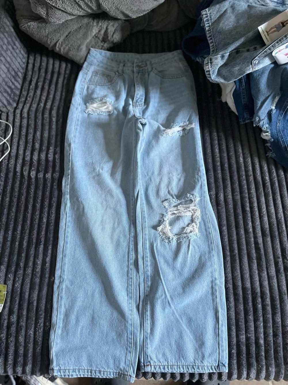 SHEIN Light Blue Ripped Wide-Leg Jeans
